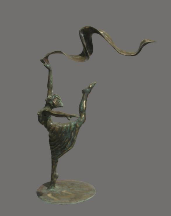 'Flowing Form' figurative Brass, Metal sculpture by artist Rohan Sonavane, 22x14 inch, on brass, metal