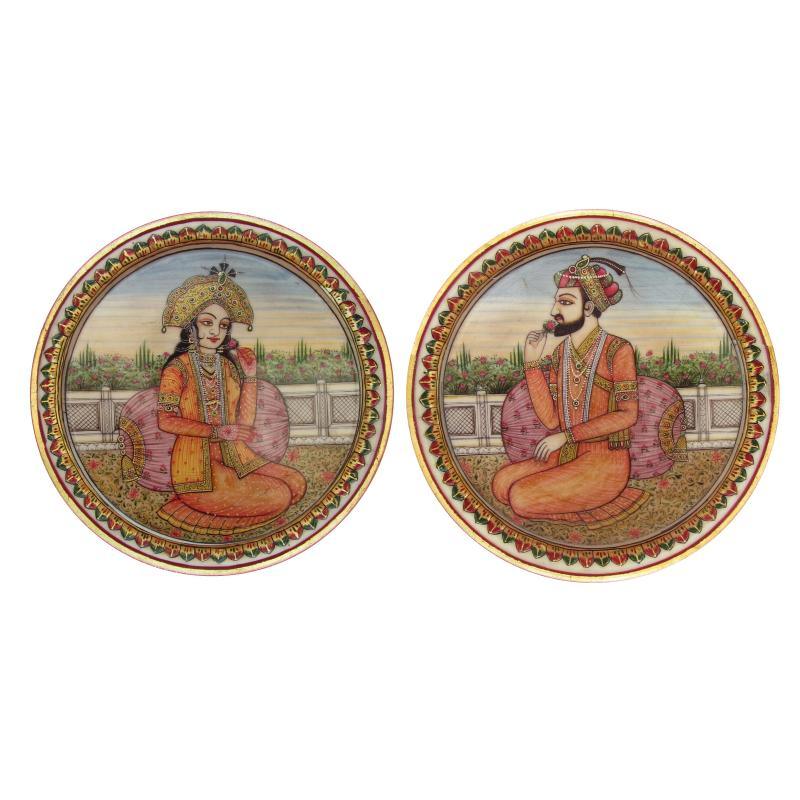 Lifestyle craft titled 'Raja Rani', 9x9x5 inches, by artist Ecraft India on Marble