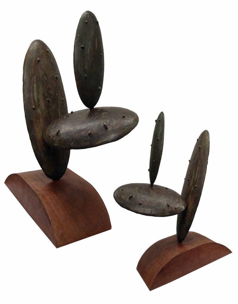 Nature sculpture titled 'The Spatial Connection', 19x17x14 inches, by artist Sukanta Chowdhury on Bronze