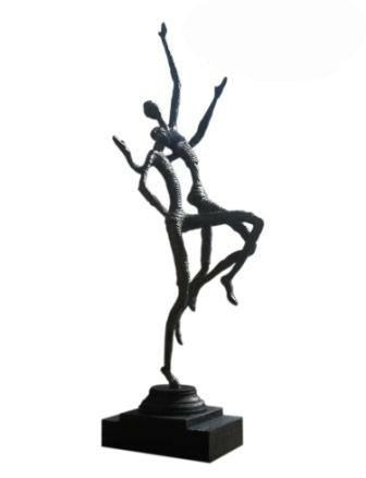 Friends Sculpture by Prasad Talekar | ArtZolo.com