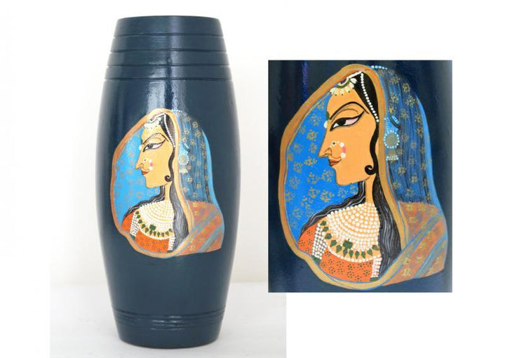 Hand Painted Rani Vase Handicraft by Akanksha Rastogi | ArtZolo.com