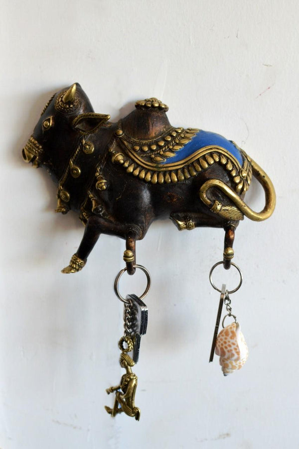 Nandi Key Hanger Sculpture by Kushal Bhansali | ArtZolo.com