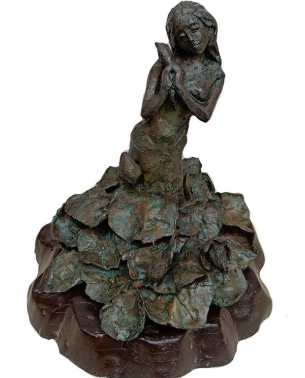Sharnna Sculpture by Chaitali Chanda | ArtZolo.com