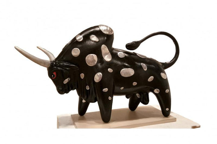 The Angry Bull Sculpture by Dilip Paul | ArtZolo.com