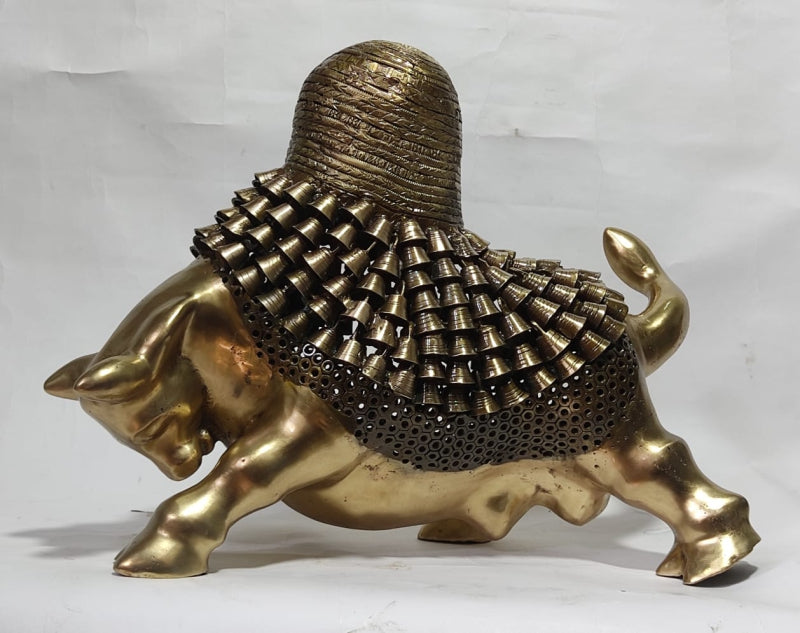 'Devotee' religious Bronze sculpture by artist Ratan Saha, 11x15 inch, on bronze