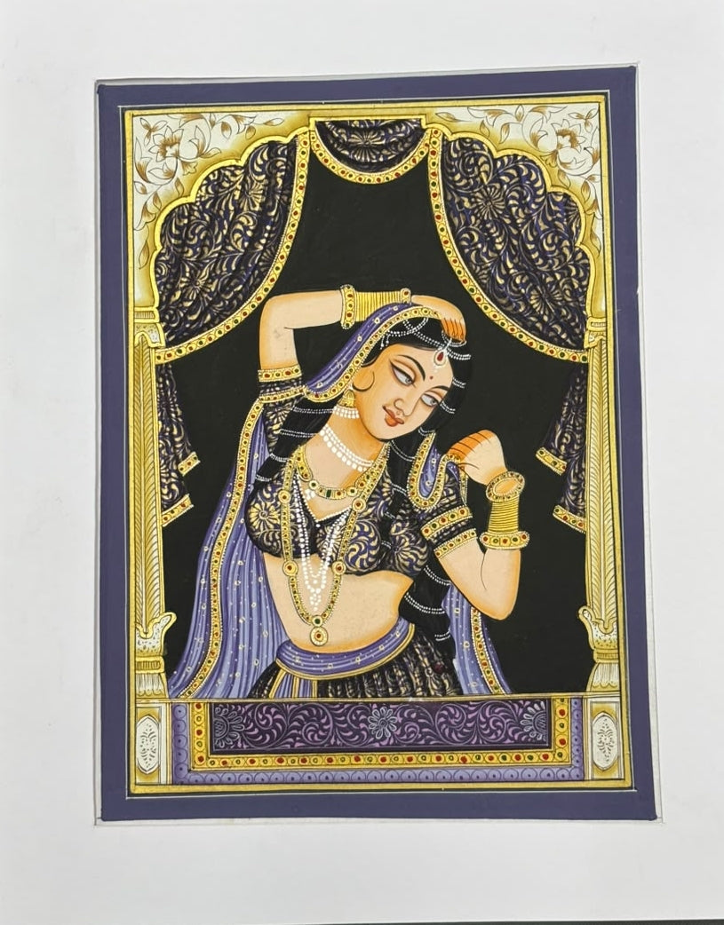 Queen 18' figurative miniature Traditional Art by artist Unknown, 10x8 inch, on silk