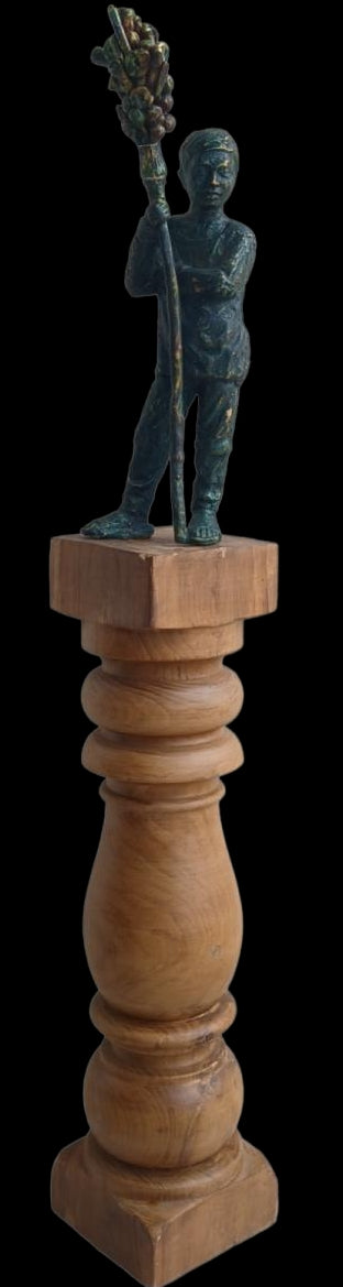 Stambha 1' figurative Bronze, Wood sculpture by artist Rajeev Ranjan, 29x4 inch, on bronze, wood