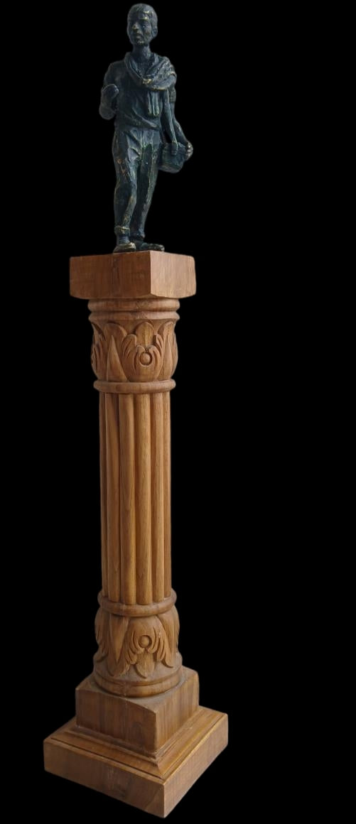 Stambha 2' figurative Bronze, Wood sculpture by artist Rajeev Ranjan, 30x6 inch, on bronze, wood